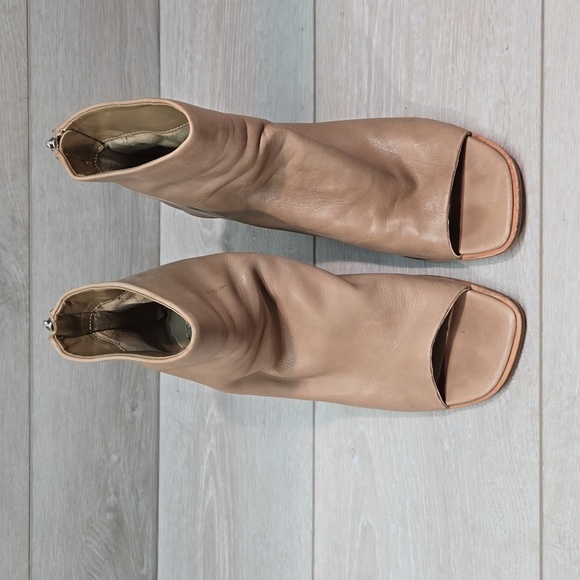 Vince Camuto Women Ankle Leather Zip Back Heels Open Toe boots shoes 8.5M - Picture 3 of 15